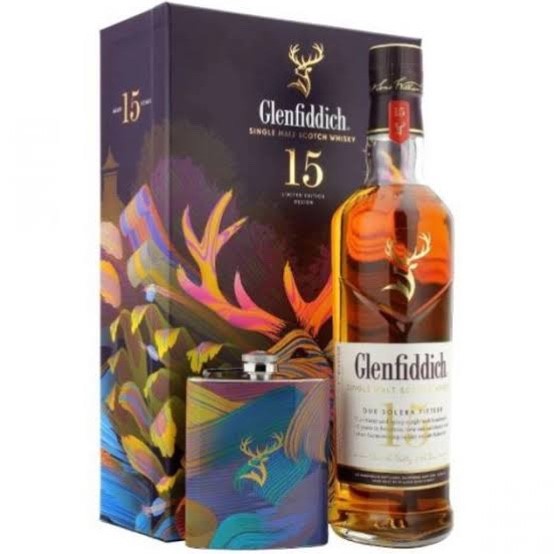 Glenfiddich 15 Year Old Limited Edition Design + Flask Single Malt Scotch Whisky (700ml)